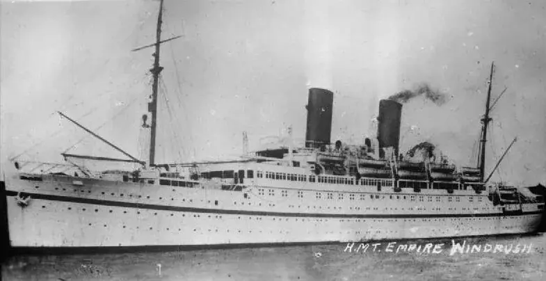帝国风信子号 Empire Windrush – 1948年首批加勒比海移民抵达英国，开启英国多元文化时代