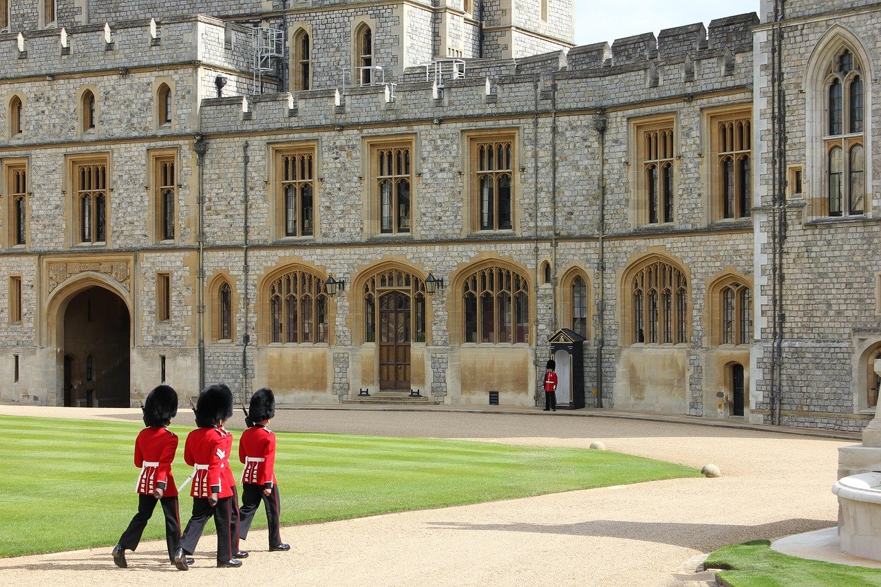 windsor castle, windsor, royal guard, united kingdom, windsor castle, windsor castle, windsor castle, windsor castle, windsor castle, windsor